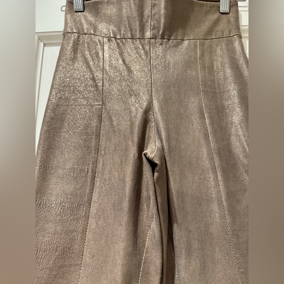Robert Rodriquez Designer woman’s leather pants, worn once🧸 - Picture 2 of 3